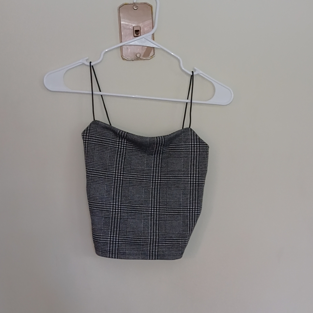 Gray and Black Sleeveless Crop Camisole